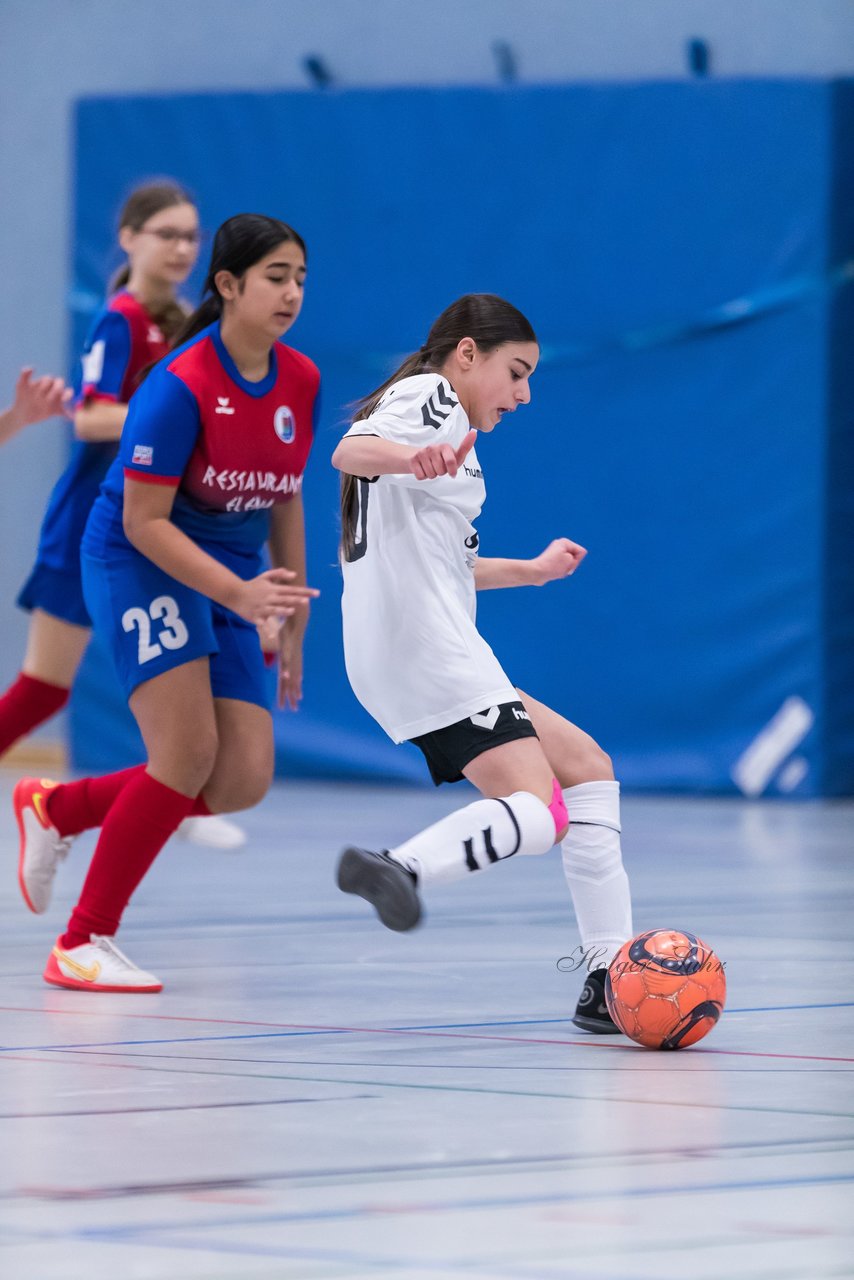 Bild 500 - wCJ Futsalmeisterschaft Runde 1